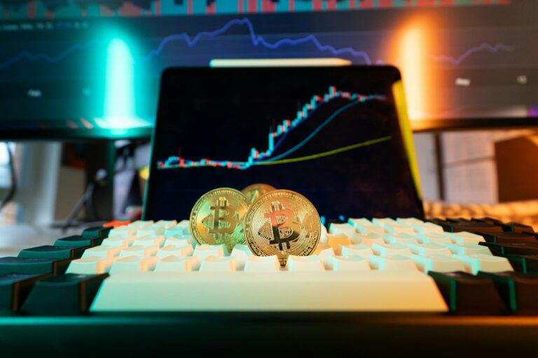Navigating Yen Strength, Dollar Weakness: Investment Security Steps Navigating Yen Strength, Dollar Weakness: Investment Security Steps