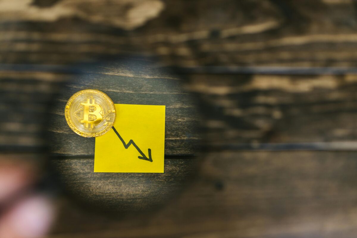 Bitcoin's Sudden Drop to $60,000 Alarms Investors
