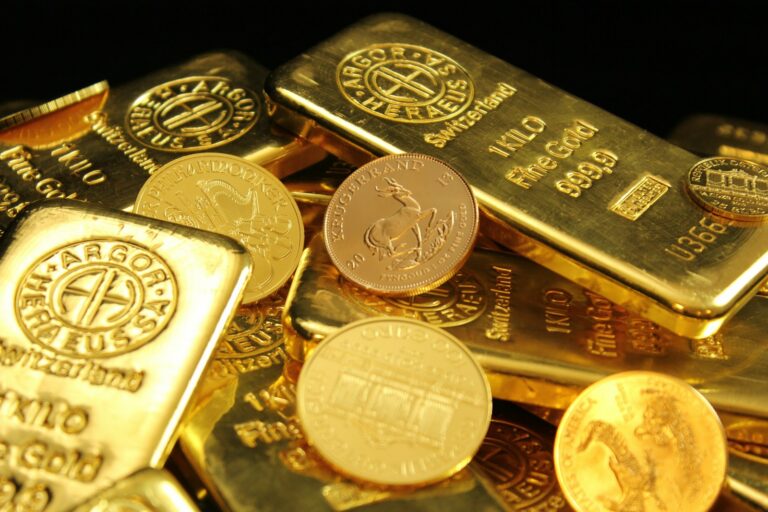 Diamond District’s Gold Rush: Precious Metals Investment Jitters Resolved gold and silver round coins