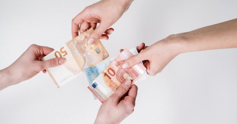 Euro’s Shifting Value: Geopolitical Turmoil Hits Wealth Strategies Euro's Shifting Value: Geopolitical Turmoil Hits Wealth Strategies