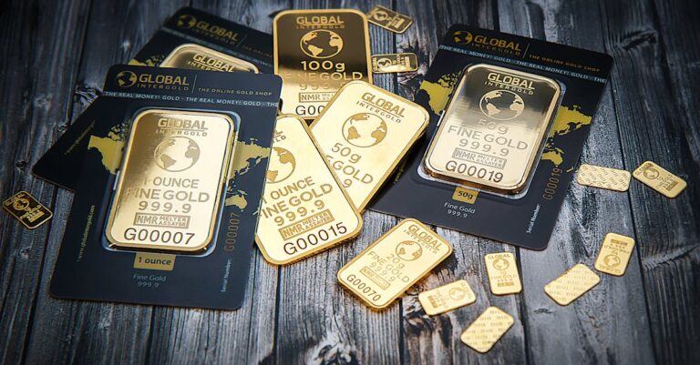 Gold Market Soars: Investors Find Security Amidst Global Unrest's Dire Outlook