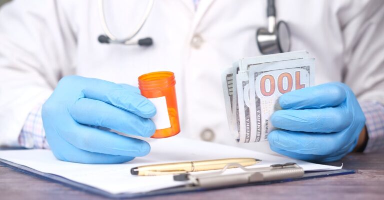Houston's Healthcare Worry: Unexpected Costs When Insurers Clash, A Path to Stability