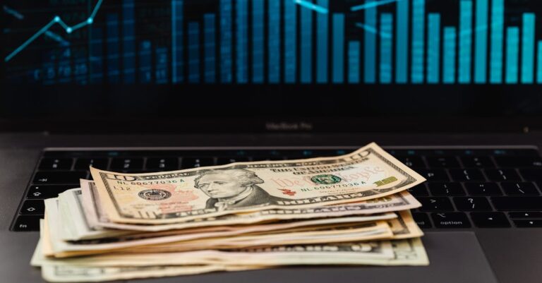 Dollar's Ascent: Navigating Rate Hikes for Portfolio Advantage